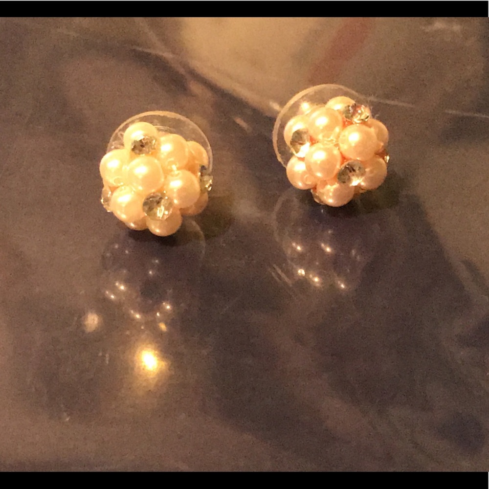 Pearl and crystal earrings